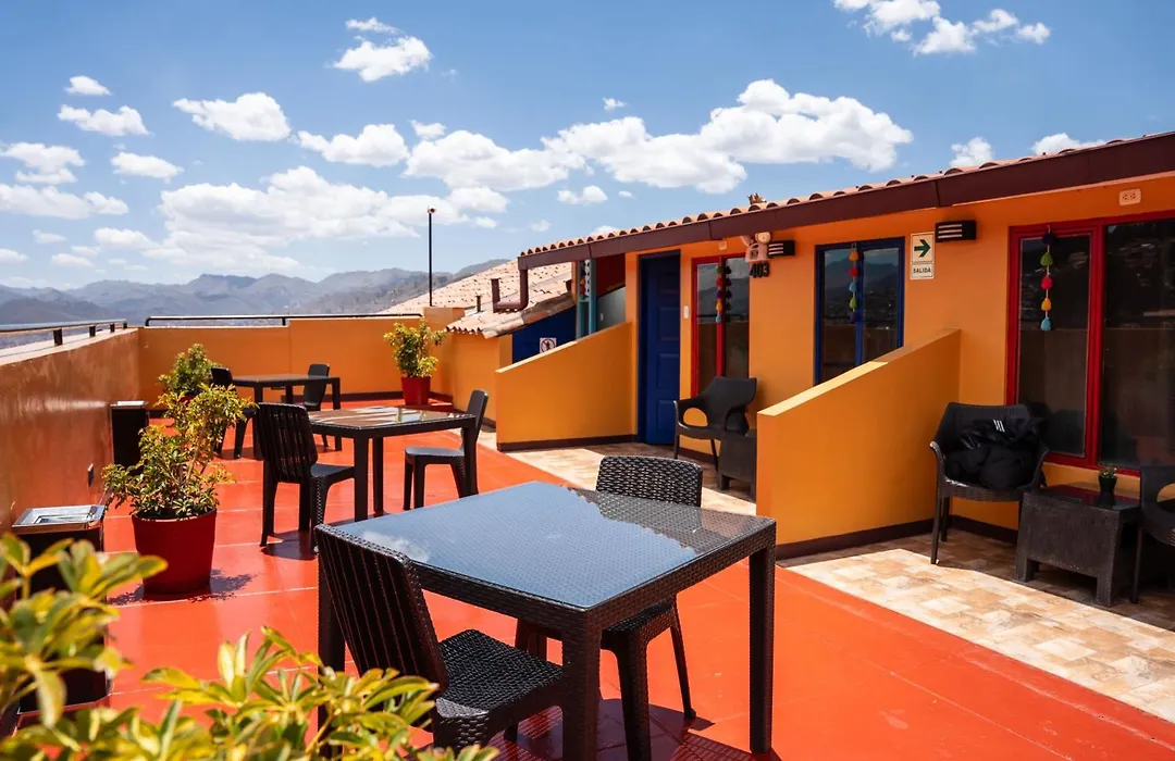 Wild Rover Cusco-1